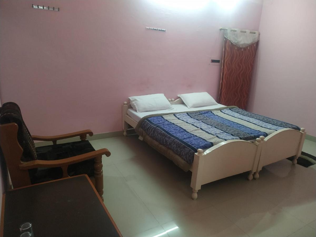 Hotel Shri Mahant Orchha 5 Mint Walking From Ram Raja Temple Luaran gambar