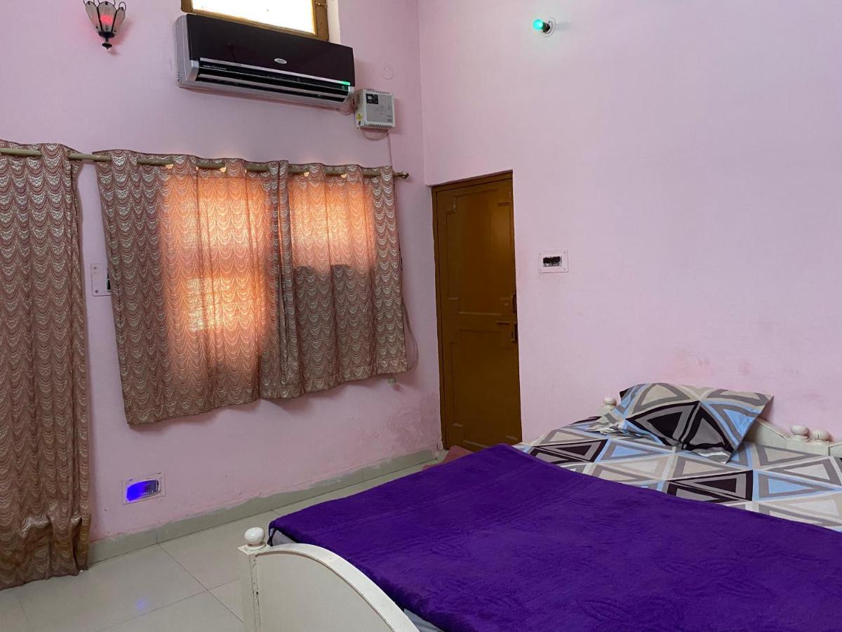 Hotel Shri Mahant Orchha 5 Mint Walking From Ram Raja Temple Luaran gambar